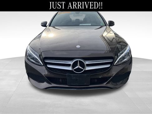 Used 2015 Mercedes-Benz C 300 4MATIC Sedan image 2