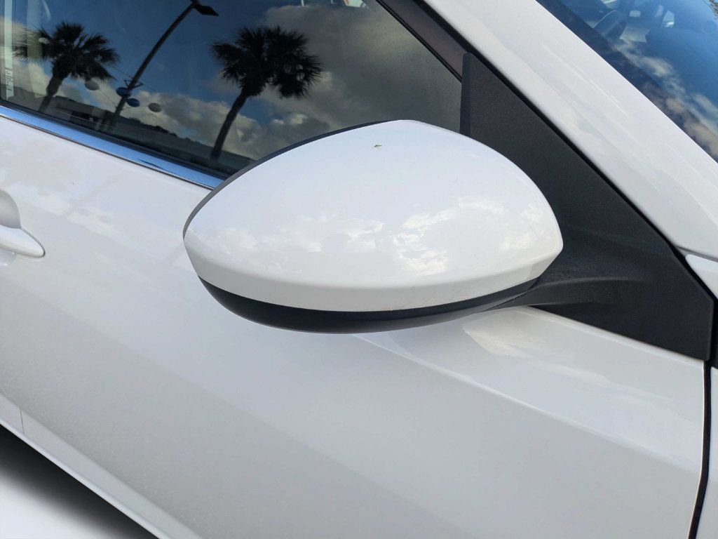 Used 2024 Nissan Sentra SV FWD image 15