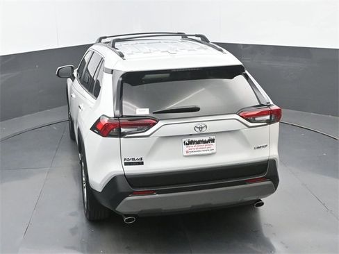 Used 2024 Toyota RAV4 Limited image 31