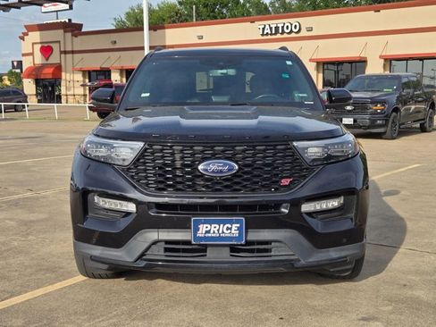 Used 2023 Ford Explorer ST w/ Equipment Group 401A image 2