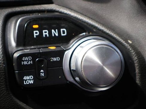 Used 2020 RAM 2500 Laramie w/ Night Edition AWD/4WD image 17