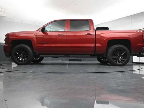 Used 2018 Chevrolet Silverado 1500 LT w/ All Star Edition AWD/4WD image 31