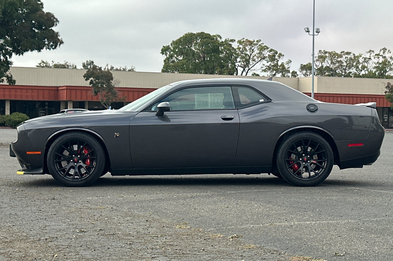 Used 2018 Dodge Challenger Scat Pack RWD image 6