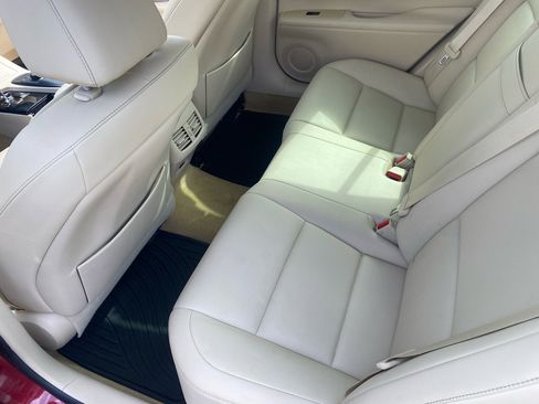 Used 2013 Lexus ES 350 image 11