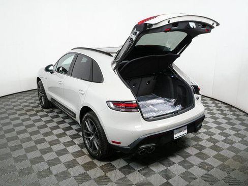New 2026 Porsche Macan Turbo AWD/4WD image 34