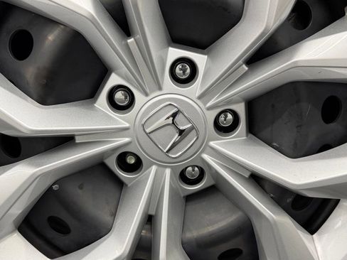 Used 2026 Honda CR-V LX image 17