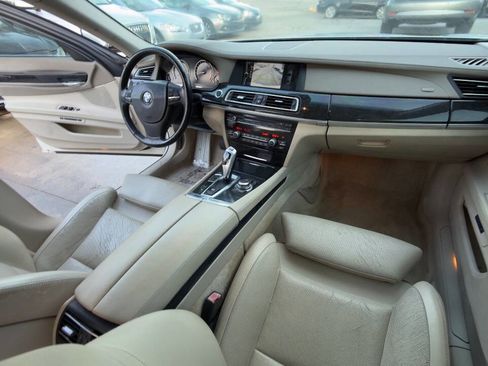 Used 2009 BMW 750Li image 41