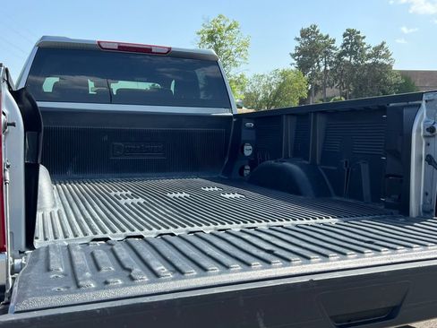 Used 2026 Chevrolet Silverado 2500 LT w/ Snow Plow Prep/Camper Package AWD/4WD image 9