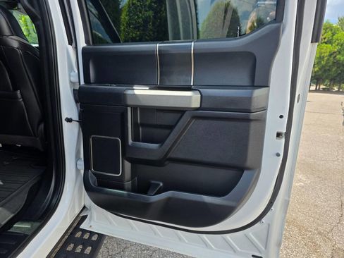 Used 2018 Ford F150 Raptor w/ Equipment Group 802A Luxury image 38