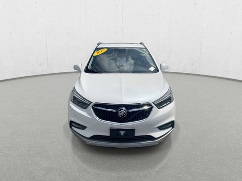 Used 2019 Buick Encore Essence w/ Experience Buick Package FWD image 8