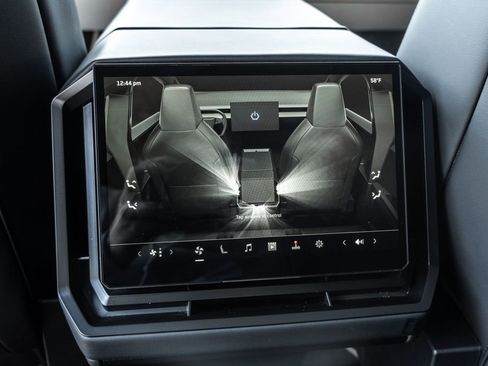 Used 2025 Tesla Cybertruck AWD Crew Cab image 29