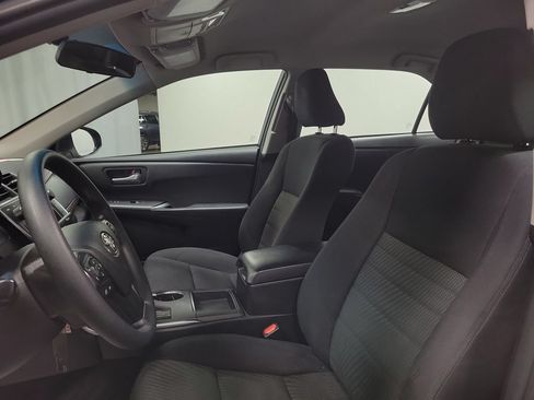 Used 2015 Toyota Camry LE FWD image 15