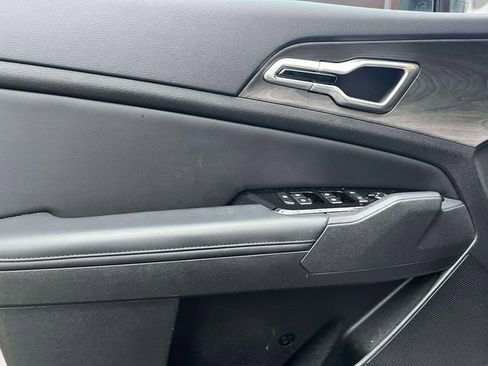 Used 2023 Kia Sportage X-Line AWD/4WD image 14