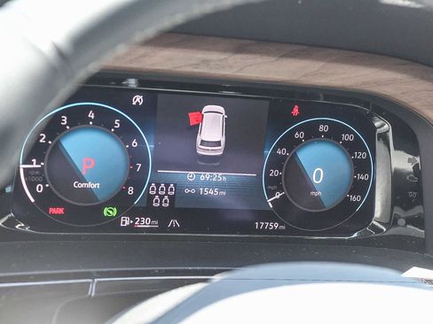 Used 2024 Volkswagen Atlas SE FWD image 28