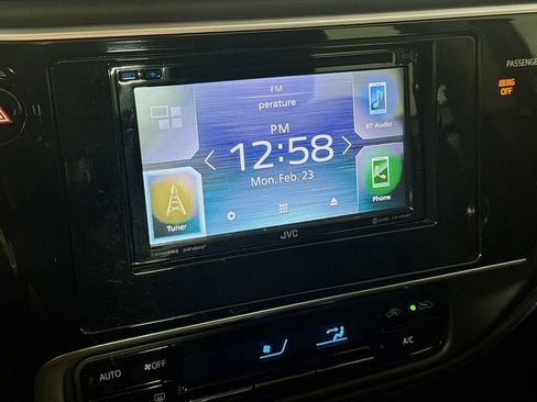 Used 2017 Toyota Corolla XSE w/ Carpet Mat Package (TMS) image 13