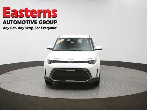 Used 2025 Kia Soul LX w/ LX Technology Package FWD image 52