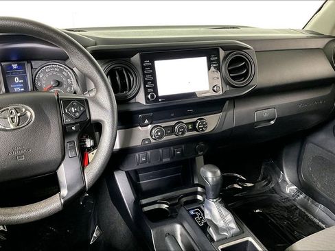 Used 2021 Toyota Tacoma SR image 6