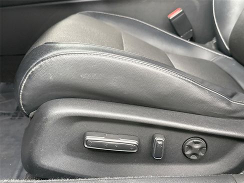 Used 2018 Honda Accord Sport image 27