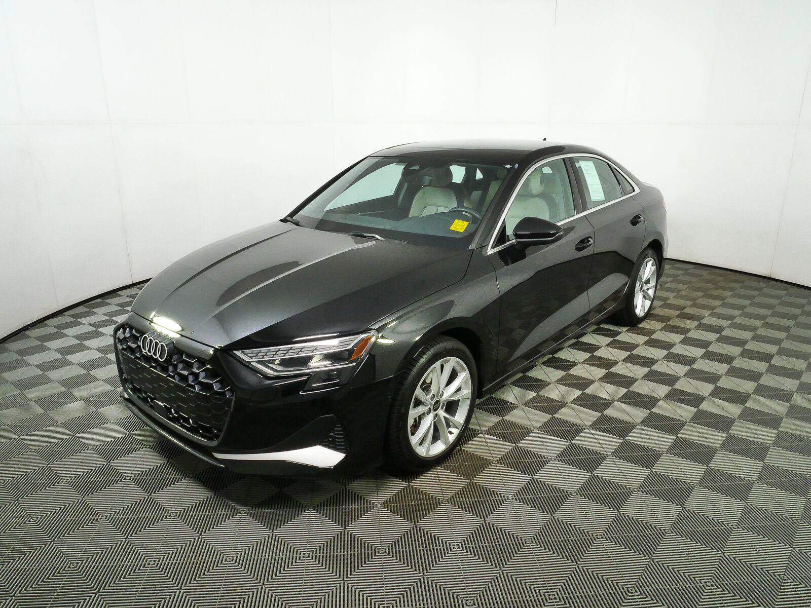 Used 2025 Audi A3 2.0T Premium w/ Convenience Package AWD/4WD image 25