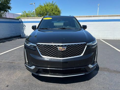 Used 2020 Cadillac XT6 Premium Luxury w/ LPO, Floor Liner Package FWD image 8