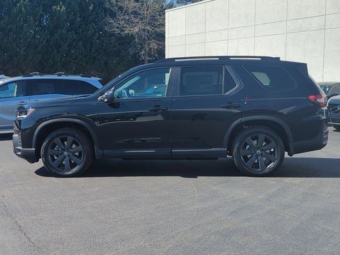 New 2026 Honda Pilot Sport image 7