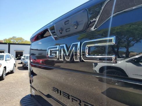 New 2026 GMC Sierra 2500 AT4 w/ Technology Package AWD/4WD image 7