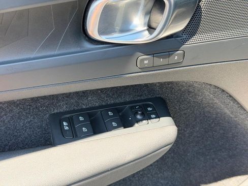 Certified 2023 Volvo XC40 Recharge Plus AWD/4WD image 16