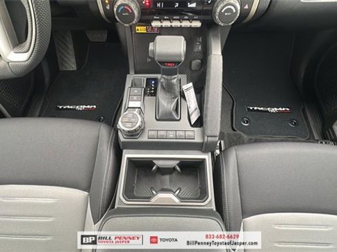 New 2025 Toyota Tacoma TRD Off-Road image 9