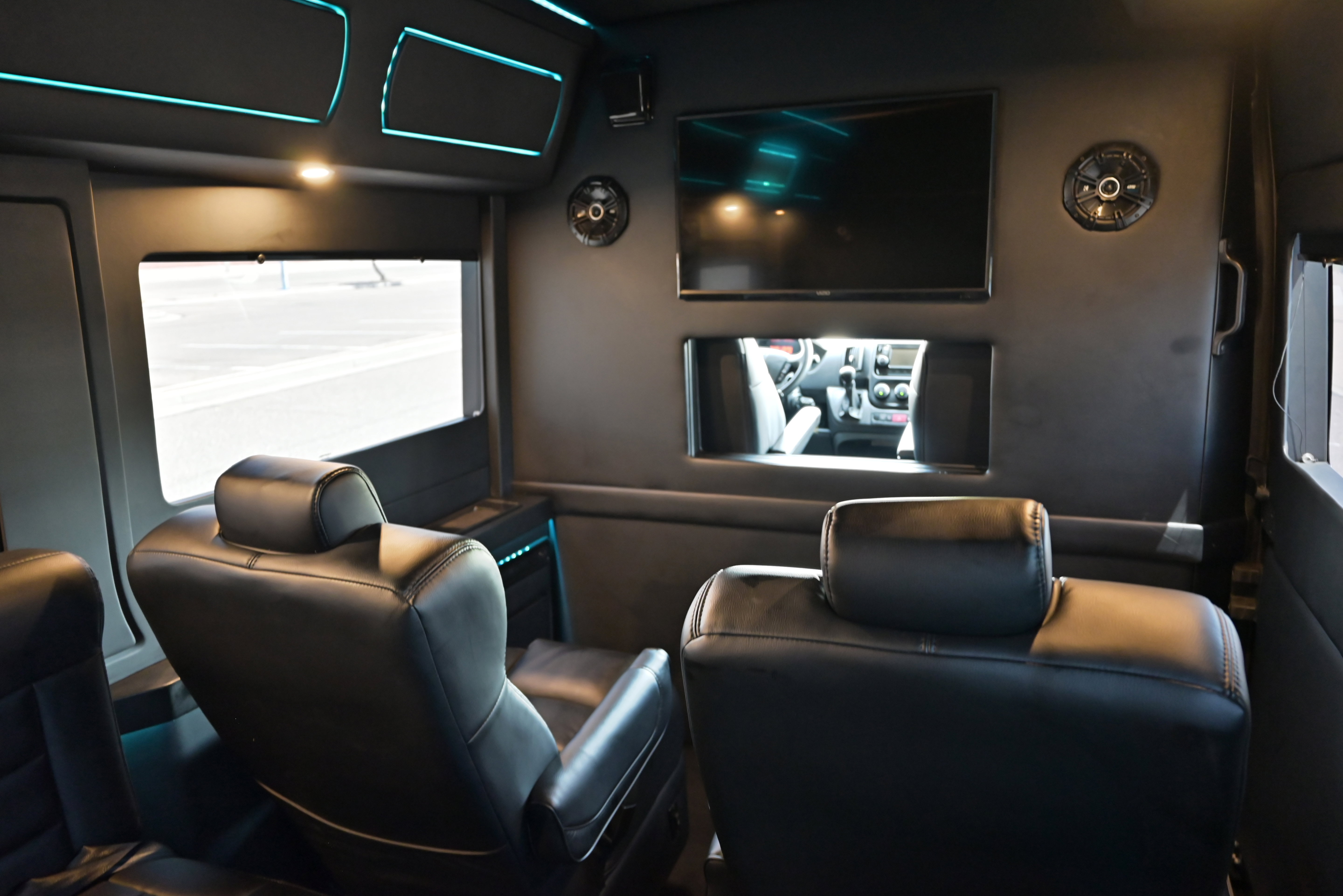 Used 2021 RAM ProMaster 2500 w/ RV Ready Prep Package FWD image 13