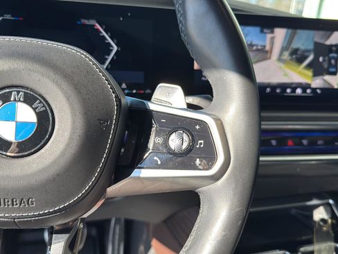 Certified 2023 BMW 740i w/ Parking Assistance Package image 18