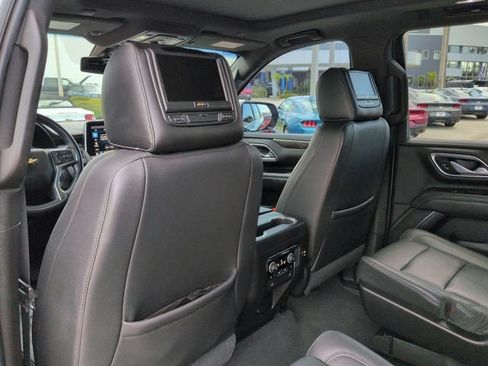 Used 2021 Chevrolet Tahoe LT w/ LT Signature Package RWD image 15