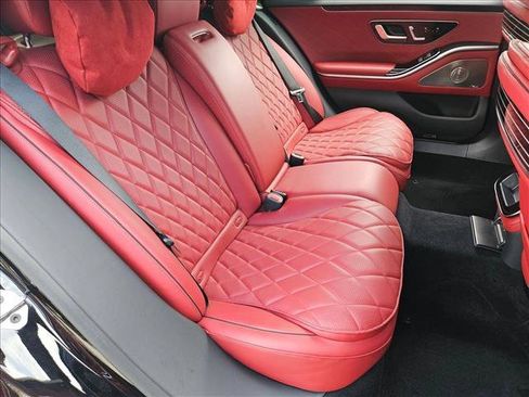 Used 2022 Mercedes-Benz S 580 4MATIC Sedan image 19