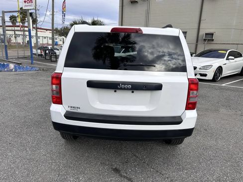 Used 2013 Jeep Patriot Sport FWD image 6