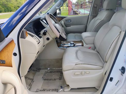 Used 2013 INFINITI QX56 4WD w/ Theater Pkg image 11
