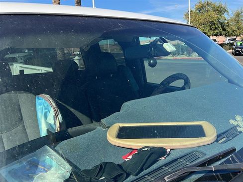 Used 2003 Chevrolet Silverado 2500 LS image 4