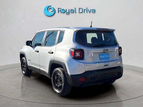 Used 2021 Jeep Renegade Sport AWD/4WD image 4