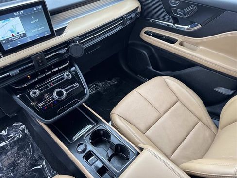 Used 2022 Lincoln Corsair Reserve w/ Equipment Group 201A image 26