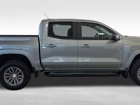 Used 2023 Chevrolet Colorado LT w/ LT Convenience Package II image 7