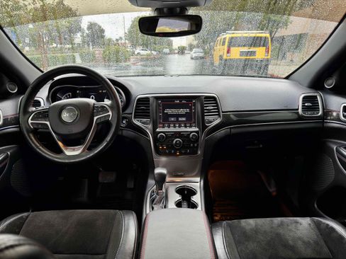 Used 2018 Jeep Grand Cherokee Trailhawk image 24