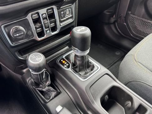 Certified 2025 Jeep Wrangler Sahara w/ Safety Group image 27