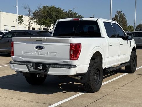 Used 2021 Ford F150 XLT w/ Equipment Group 302A High AWD/4WD image 4