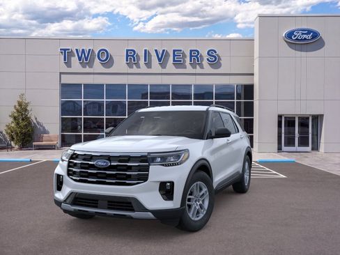 New 2026 Ford Explorer Active w/ Active Comfort Package RWD image 2