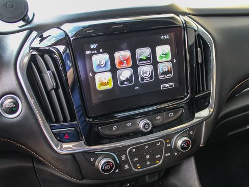 Used 2018 Chevrolet Traverse Premier w/ Redline Edition AWD/4WD image 33