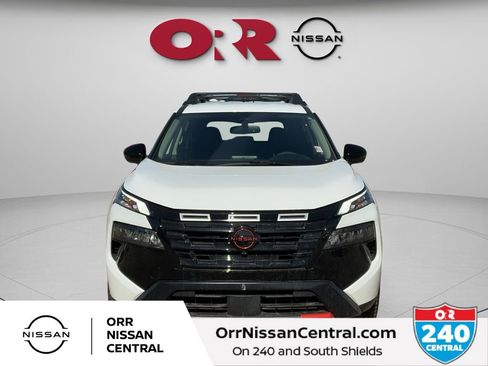 Used 2025 Nissan Rogue SV w/ Rock Creek Premium Package image 2