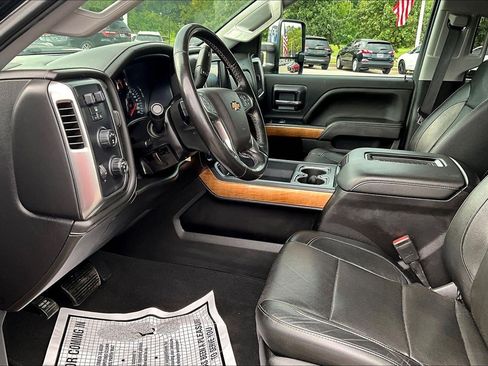 Used 2019 Chevrolet Silverado 3500 LTZ w/ Duramax Plus Package AWD/4WD image 20