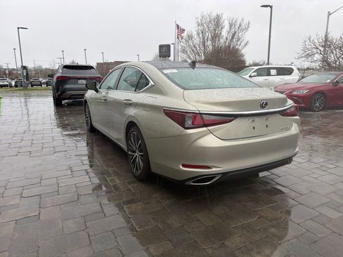 Used 2022 Lexus ES 350 350 w/ Premium Package image 13