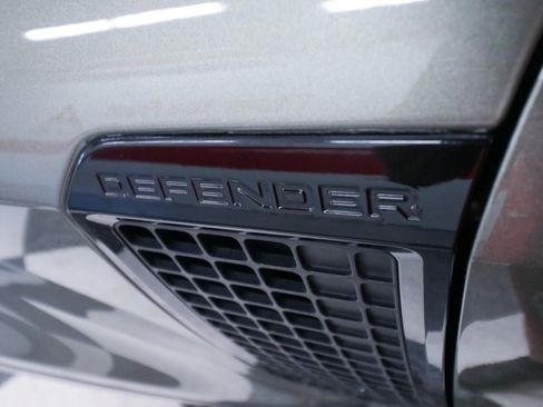 Used 2020 Land Rover Defender 110 SE AWD/4WD image 41