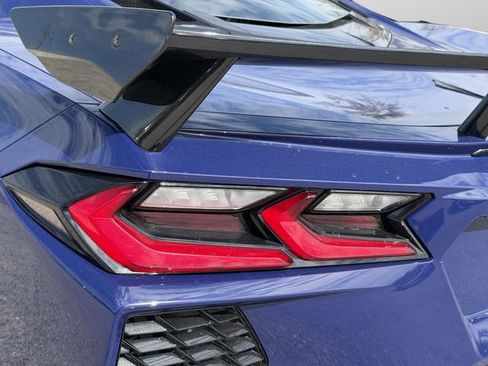 Used 2025 Chevrolet Corvette Stingray Preferred Cpe w/ Stealth Interior Trim Package RWD image 14