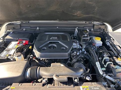 Used 2021 Jeep Wrangler Unlimited Sport image 27