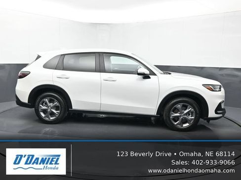 Used 2026 Honda HR-V LX image 7